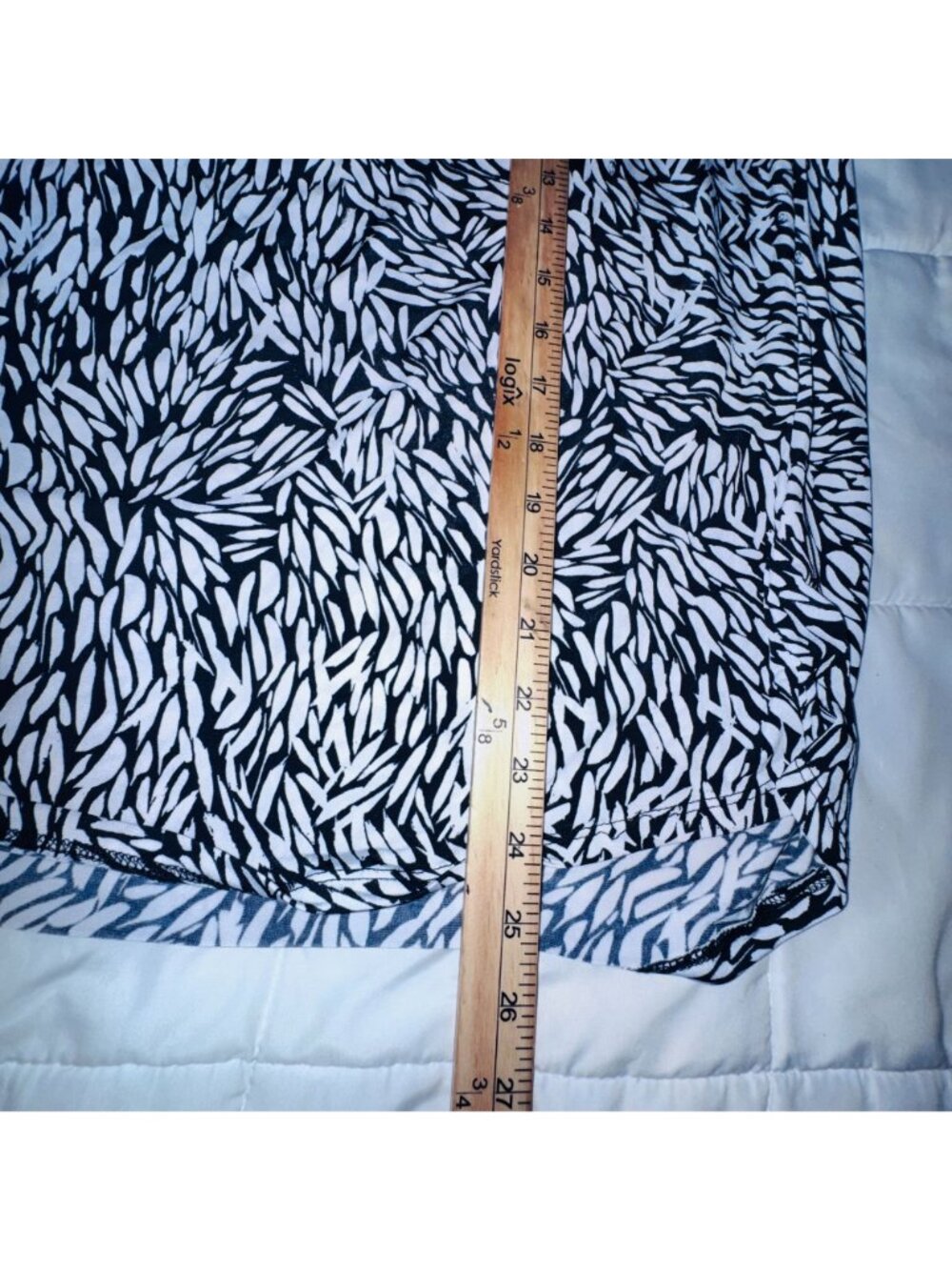 Vince Camuto Black White Abstract Print Blouse Top Xl - Picture 7 of 7
